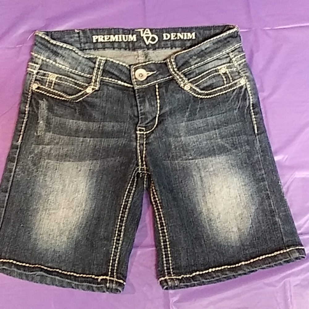 Premium LAVO Denim Shorts Sz 1/2 (27x8)